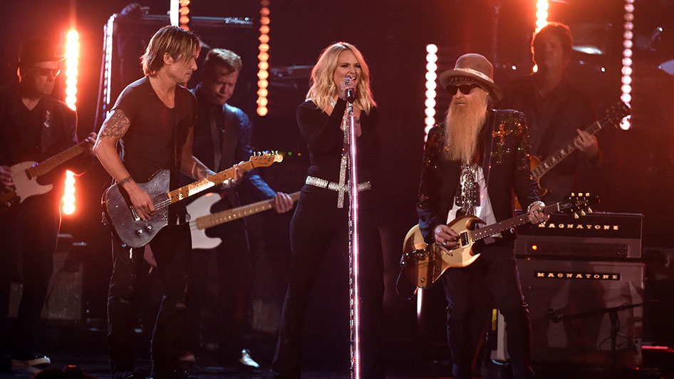 LAS VEGAS, NEVADA - APRIL 03: (L-R) Recording artists Keith Urban, Miranda Lambert and Billy Gibbons perform onstage during the 51st Academy of Country Music Awards at MGM Grand Garden Arena on April 3, 2016 in Las Vegas, Nevada. (Photo by Ethan Miller/Getty Images)